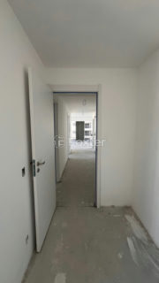 Image 30 - 923253