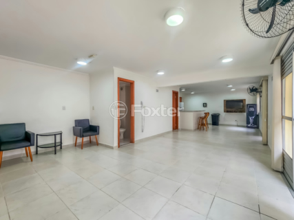 Image 32 - 923302