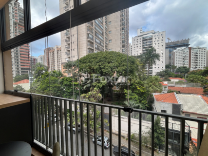 Image 25 - 923338