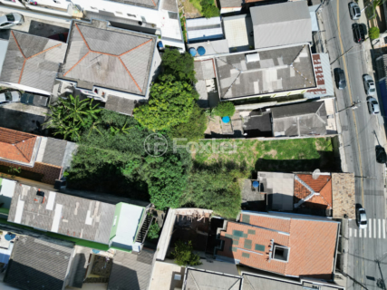 Image 13 - 923351