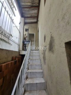 Image 7 - 923550