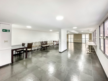 Image 32 - 923577