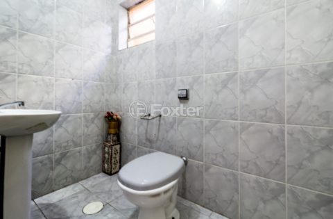 Image 7 - 923601