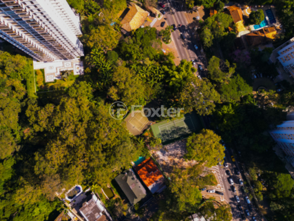 Image 70 - 923617