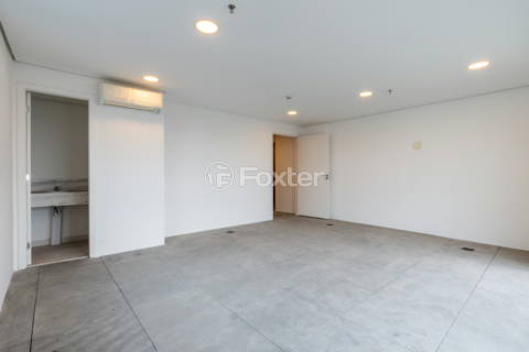 Image 4 - 923661