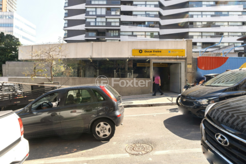 Image 39 - 923663