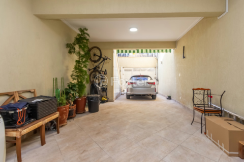 Image 35 - 923665