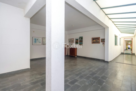 Image 43 - 923758