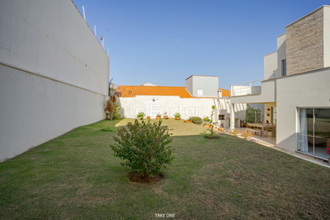 Image 37 - 923790