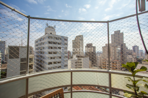 Image 7 - 923867