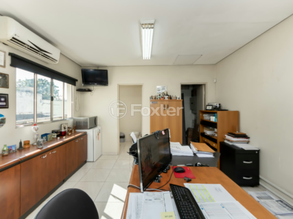 Image 3 - 923873