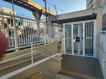 Image 30 - 923884