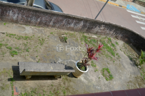 Image 5 - 923951