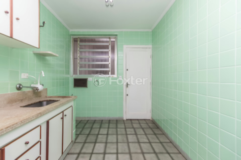 Image 21 - 923965