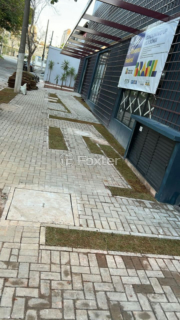 Image 6 - 924015