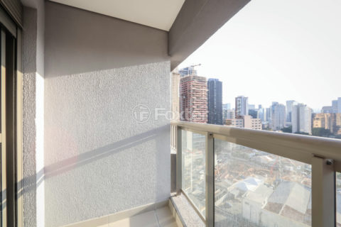 Image 17 - 924056