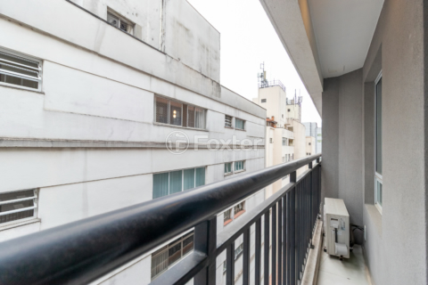 Image 9 - 924186