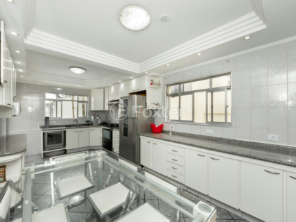 Image 33 - 924203