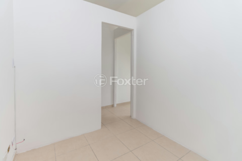 Image 32 - 924316