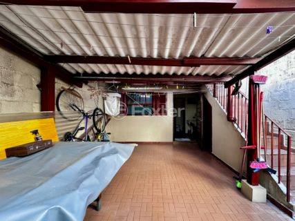 Image 37 - 924320