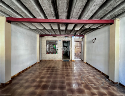 Image 3 - 924320