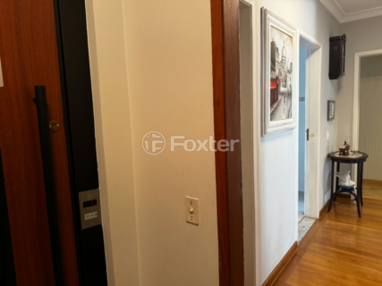 Image 37 - 924375