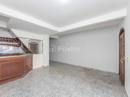 Image 4 - 924467