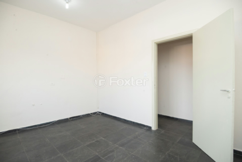 Image 7 - 924722