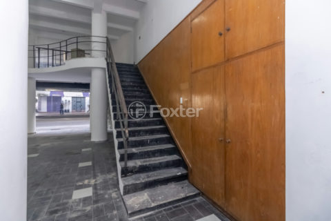 Image 7 - 924755