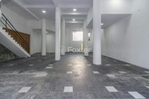 Image 1 - 924755