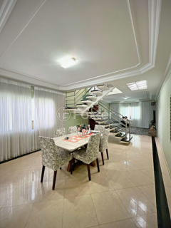 Image 4 - 924766