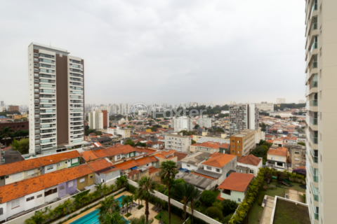 Image 32 - 924779