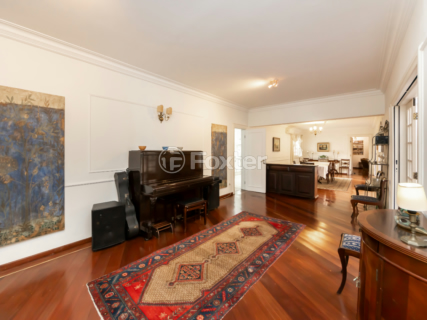 Image 7 - 924854