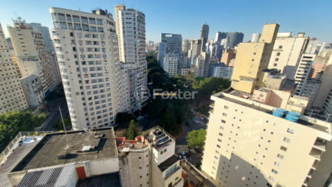 Image 46 - 924889