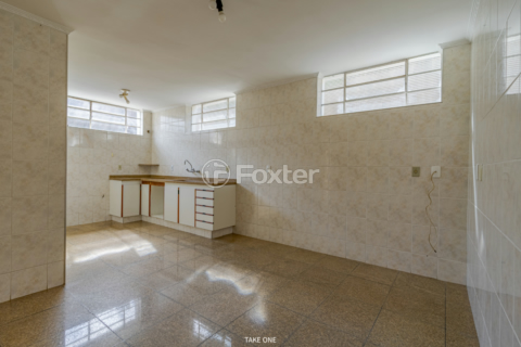 Image 7 - 924917