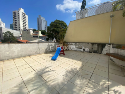 Image 37 - 924946