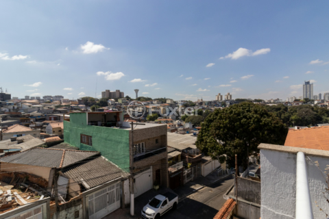 Image 40 - 924968