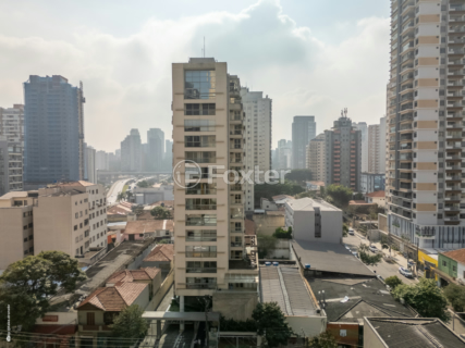 Image 41 - 925025