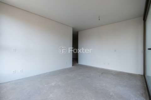 Image 34 - 925060