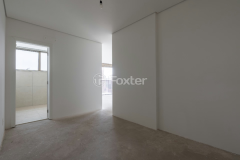 Image 37 - 925060