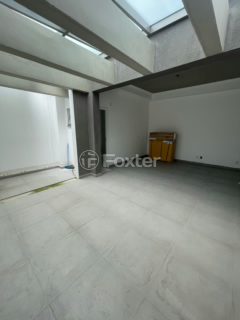 Image 3 - 925097