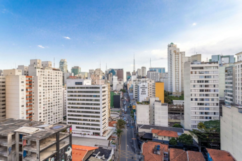 Image 21 - 925151