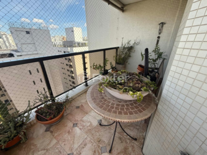 Image 7 - 925420