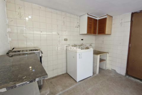 Image 34 - 925440
