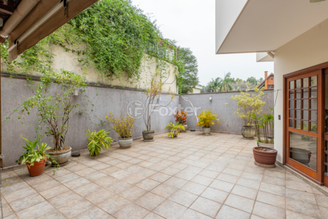 Image 25 - 925442