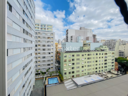 Image 7 - 925506
