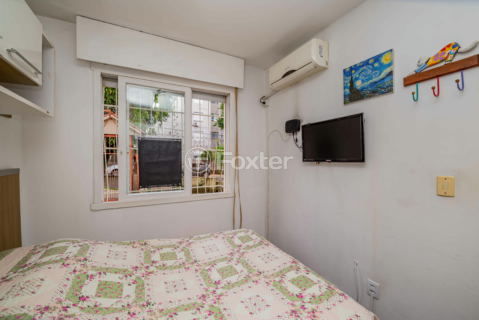 Image 7 - 925618