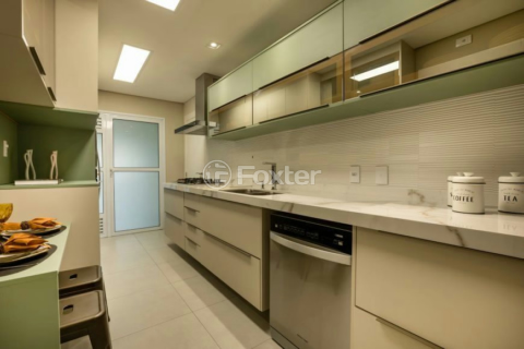 Image 8 - 925642