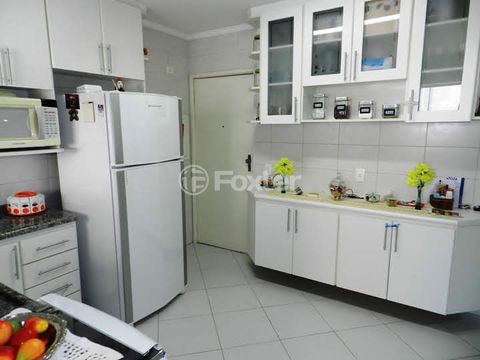 Image 6 - 925685