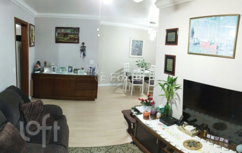 Image 20 - 925830